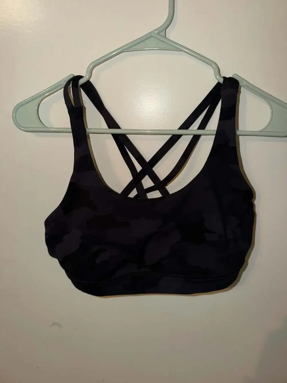 Lululemon Energy Bra Medium Support Black Camo Size 8